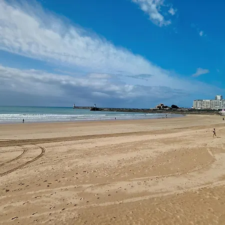 Duplex De Charme - Proche Plage, Port & Rues Pietonnes Avec Parking Prive - Fr-1-331-6 * Les Sables-dʼOlonne